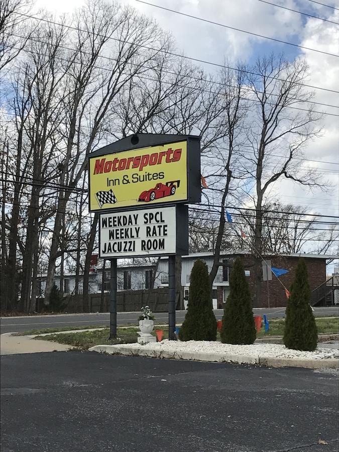 Millville Motorsports Inn And Suites 외부 사진