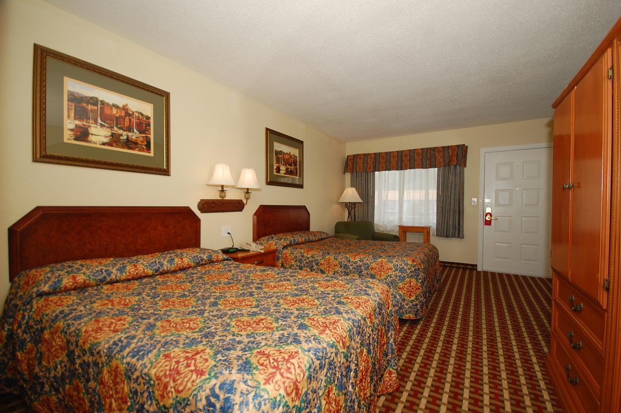 Millville Motorsports Inn And Suites 객실 사진