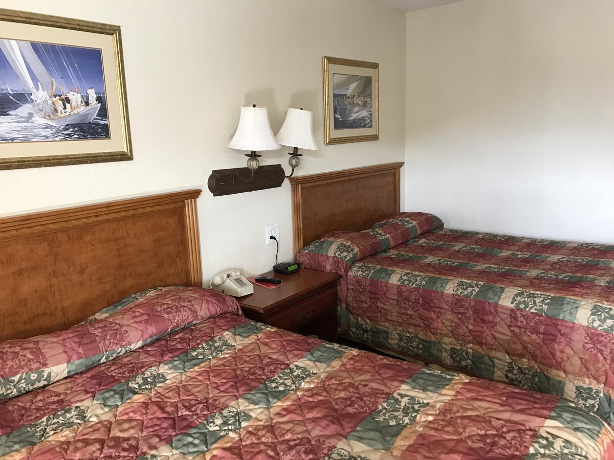 Millville Motorsports Inn And Suites 객실 사진